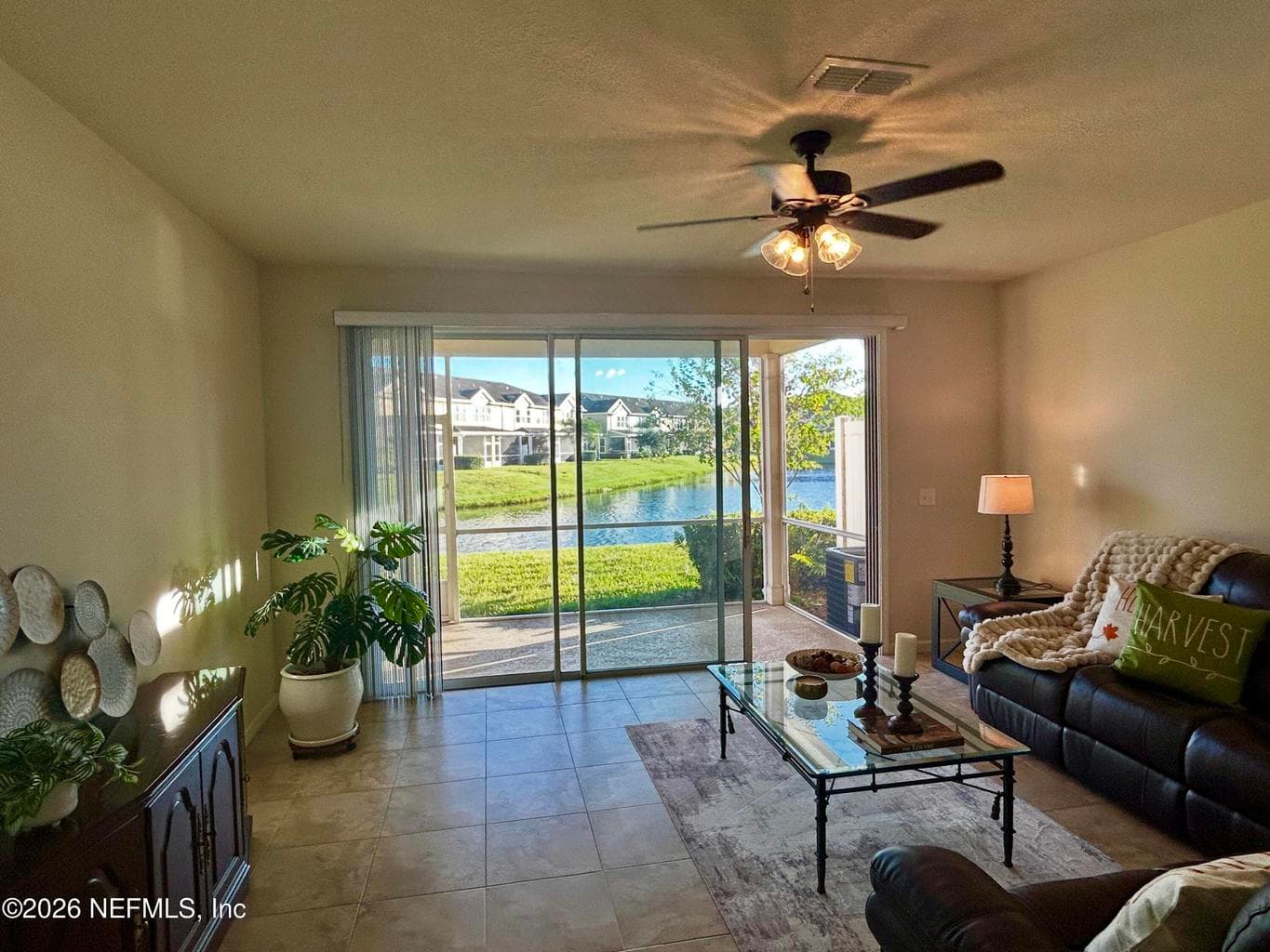6860 ROUNDLEAF Drive, Jacksonville, FL 32258