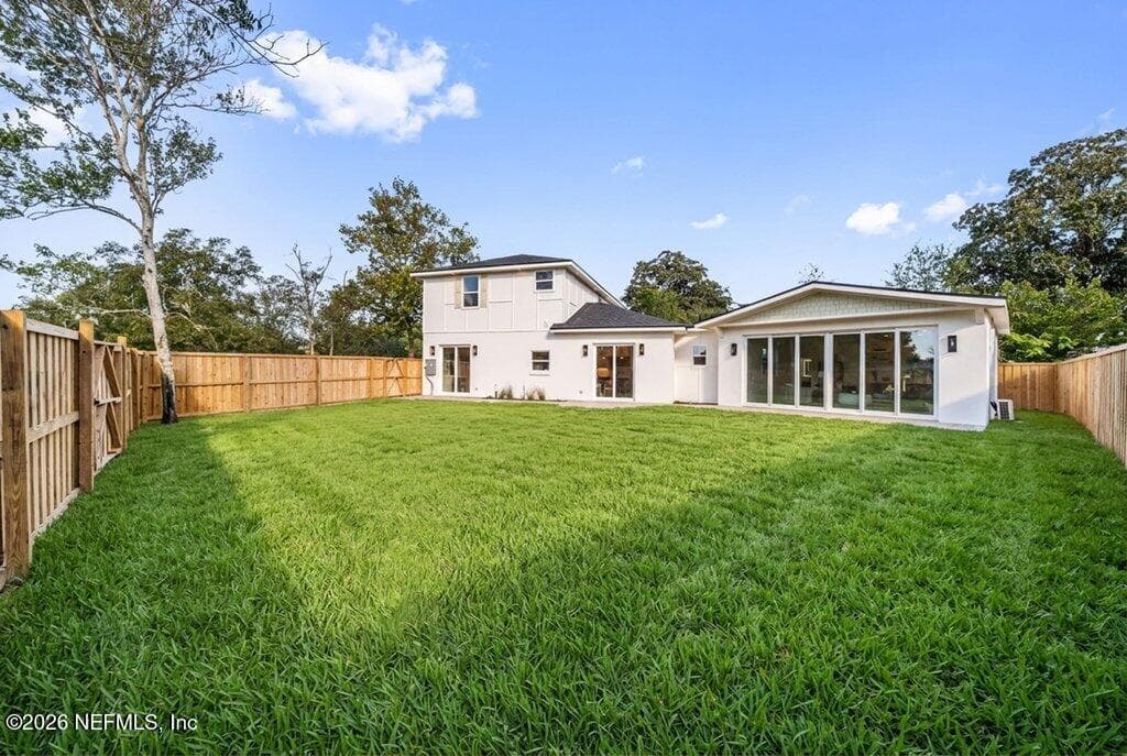 885 BONITA Road, Atlantic Beach, FL 32233, Atlantic Beach, FL - photo 2