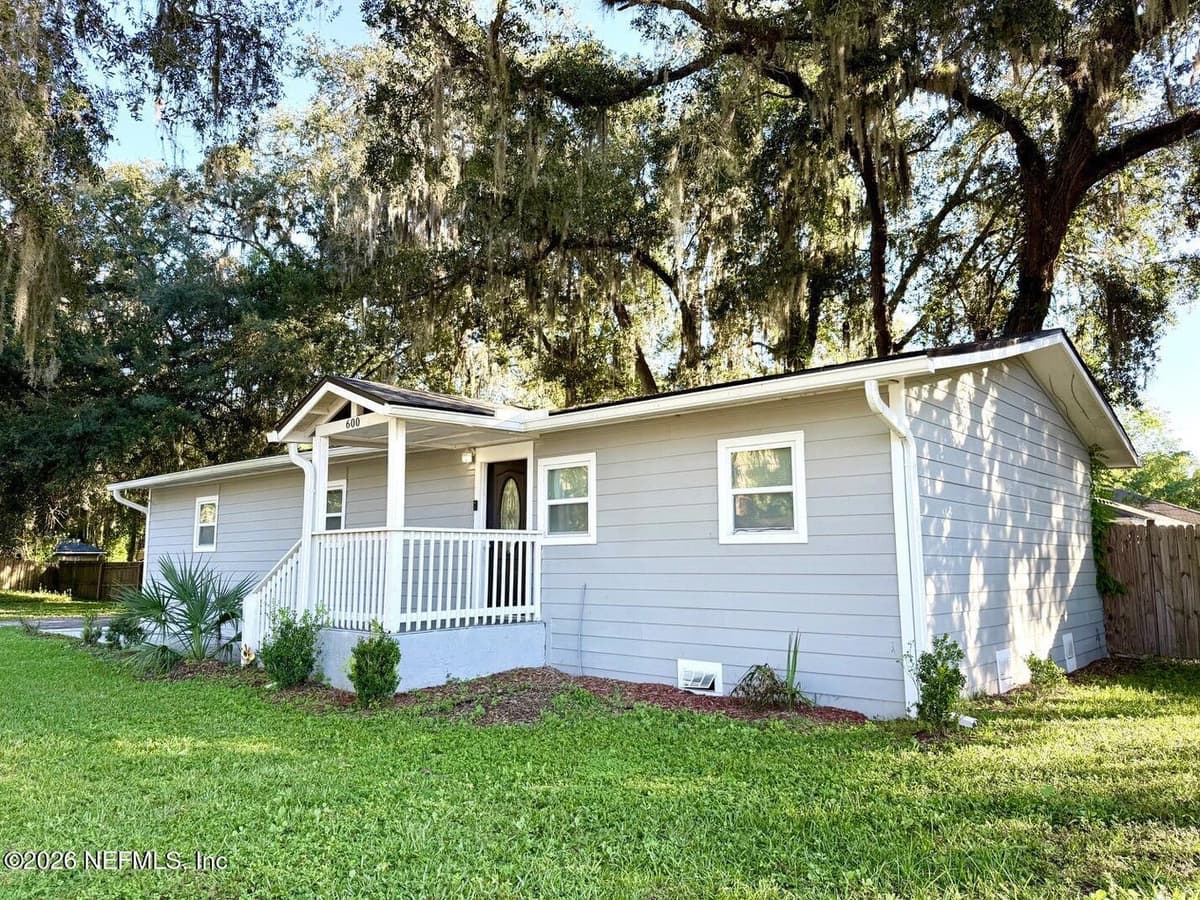 600 LEMON Street, Green Cove Springs, FL 32043, Green Cove Springs, FL - photo 2