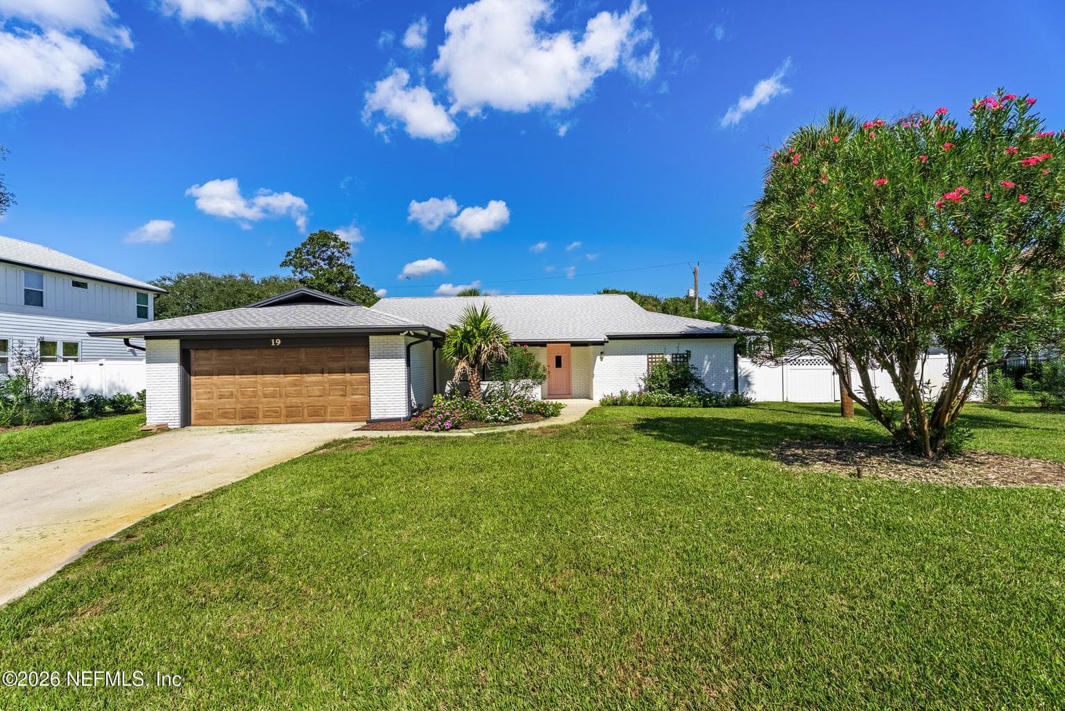 19 BEACHSIDE Drive, Palm Coast, FL 32137