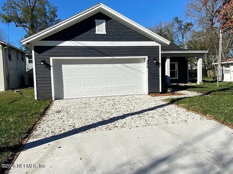 658 CHESTNUT Street, Jacksonville, FL 32205