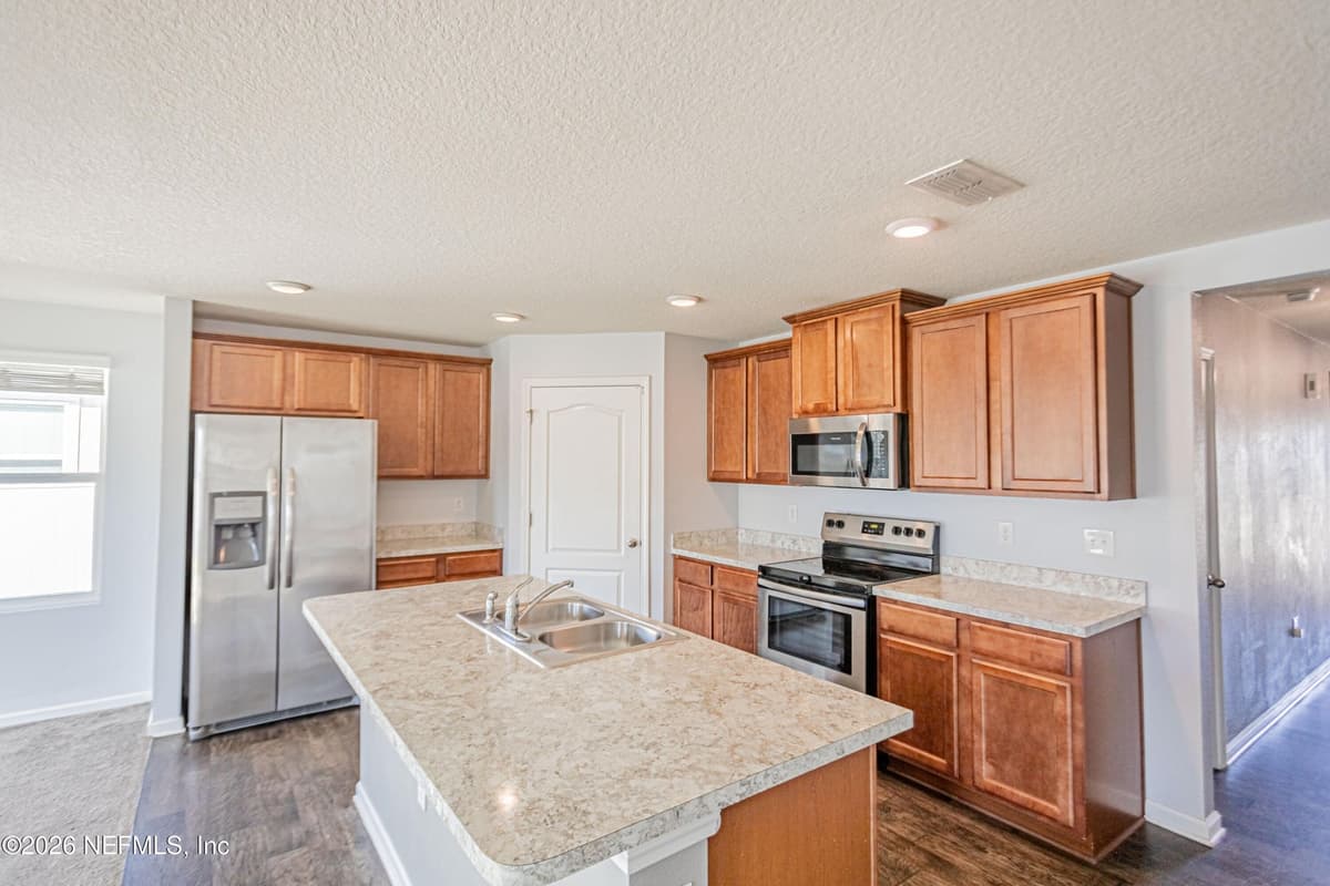 2165 PEBBLE POINT Drive, Green Cove Springs, FL 32043, Green Cove Springs, FL - photo 2