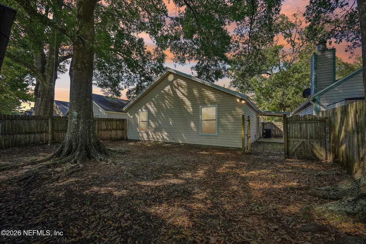 1847 MACKENZIE Court N, Middleburg, FL 32068, Middleburg, FL - photo 2