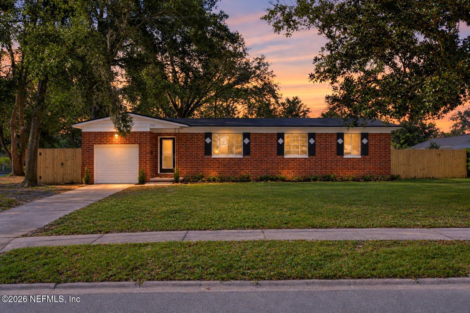 1706 SPRINKLE Drive, Jacksonville, FL 32211