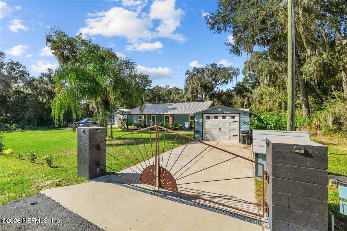 108 INGRAHAM Drive, Satsuma, FL 32189, Satsuma, FL - photo 3