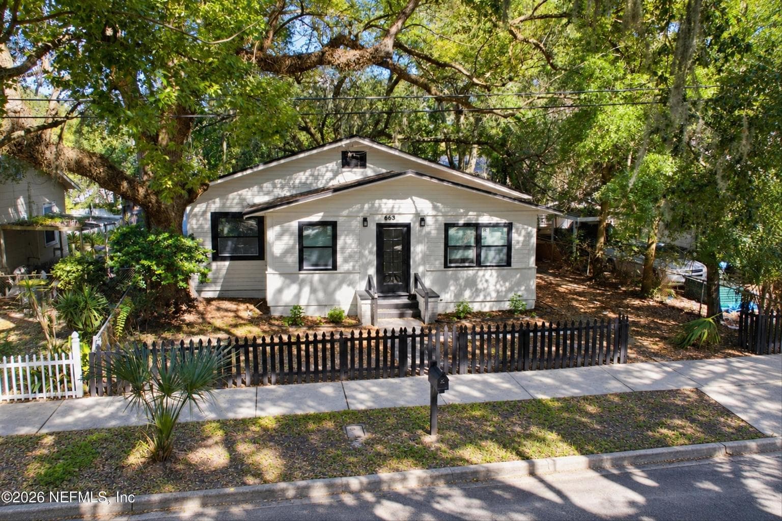 663 LINWOOD Avenue, Jacksonville, FL 32206