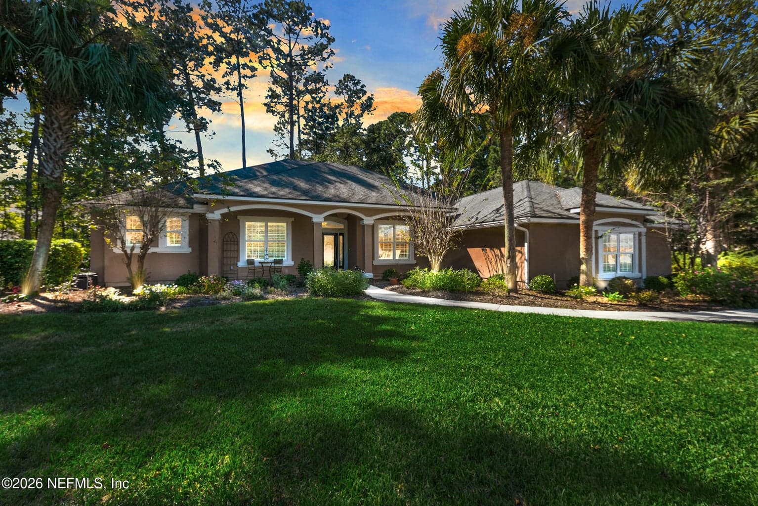 14736 CAPE Drive E, Jacksonville, FL 32226