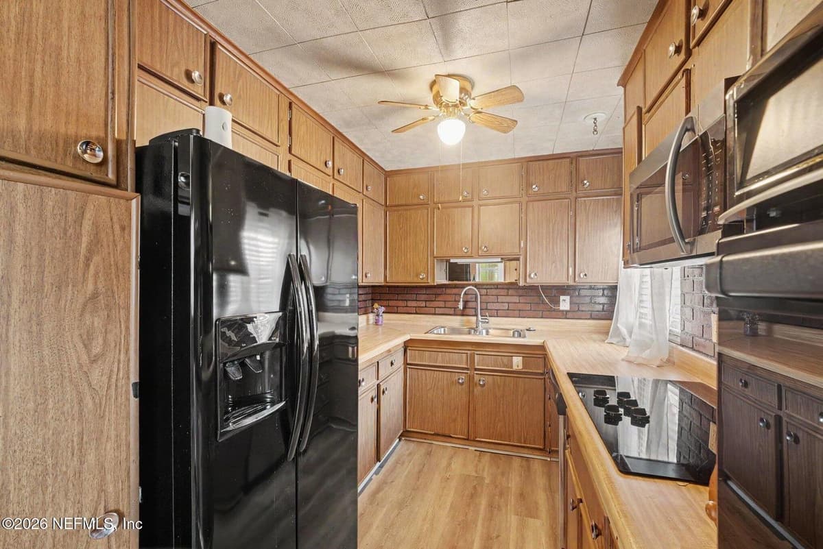 6329 CHERRY LAUREL Drive, Jacksonville, FL 32210, Jacksonville, FL - photo 3