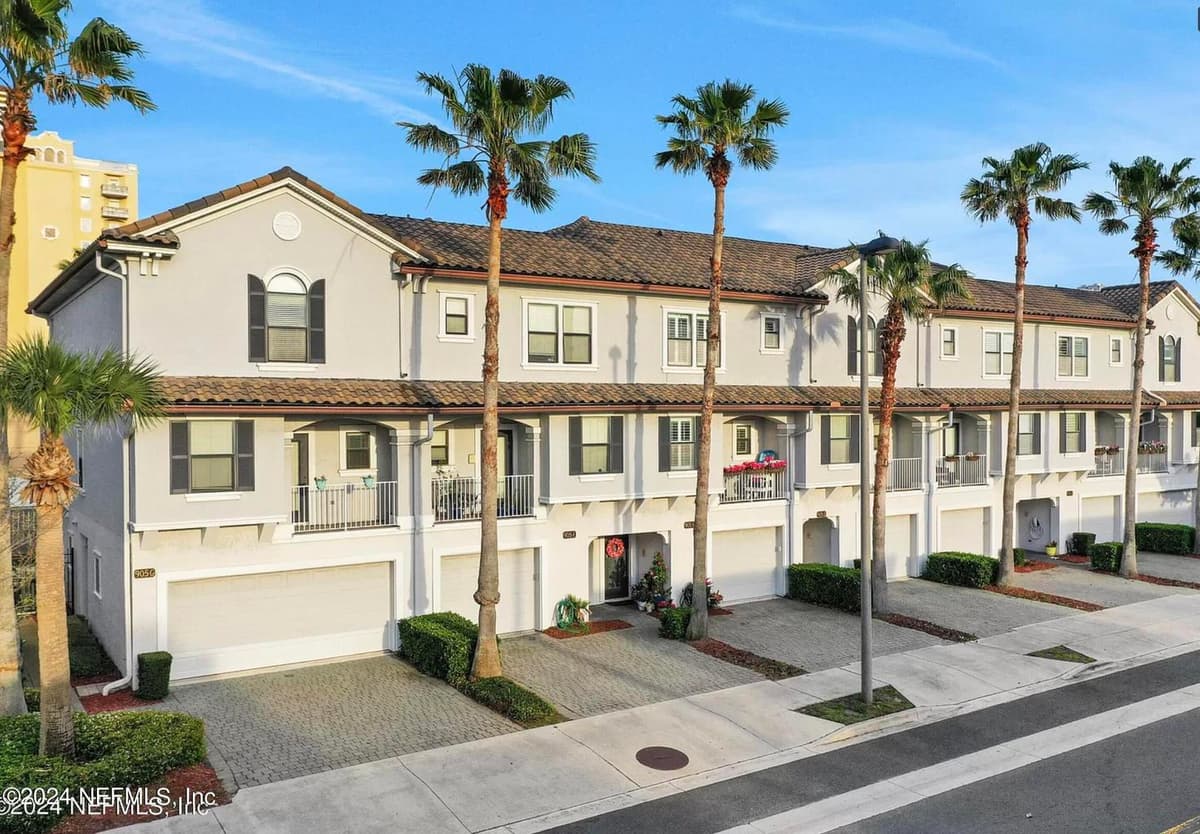 905 2ND Street N C, Jacksonville Beach, FL 32250, Jacksonville Beach, FL - photo 2