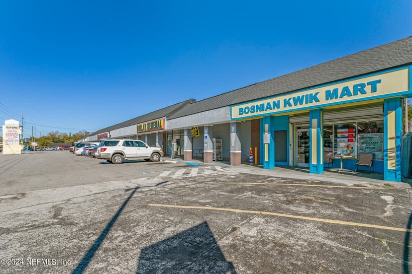 5209 BEACH Boulevard 5209 & 5207, Jacksonville, FL 32207