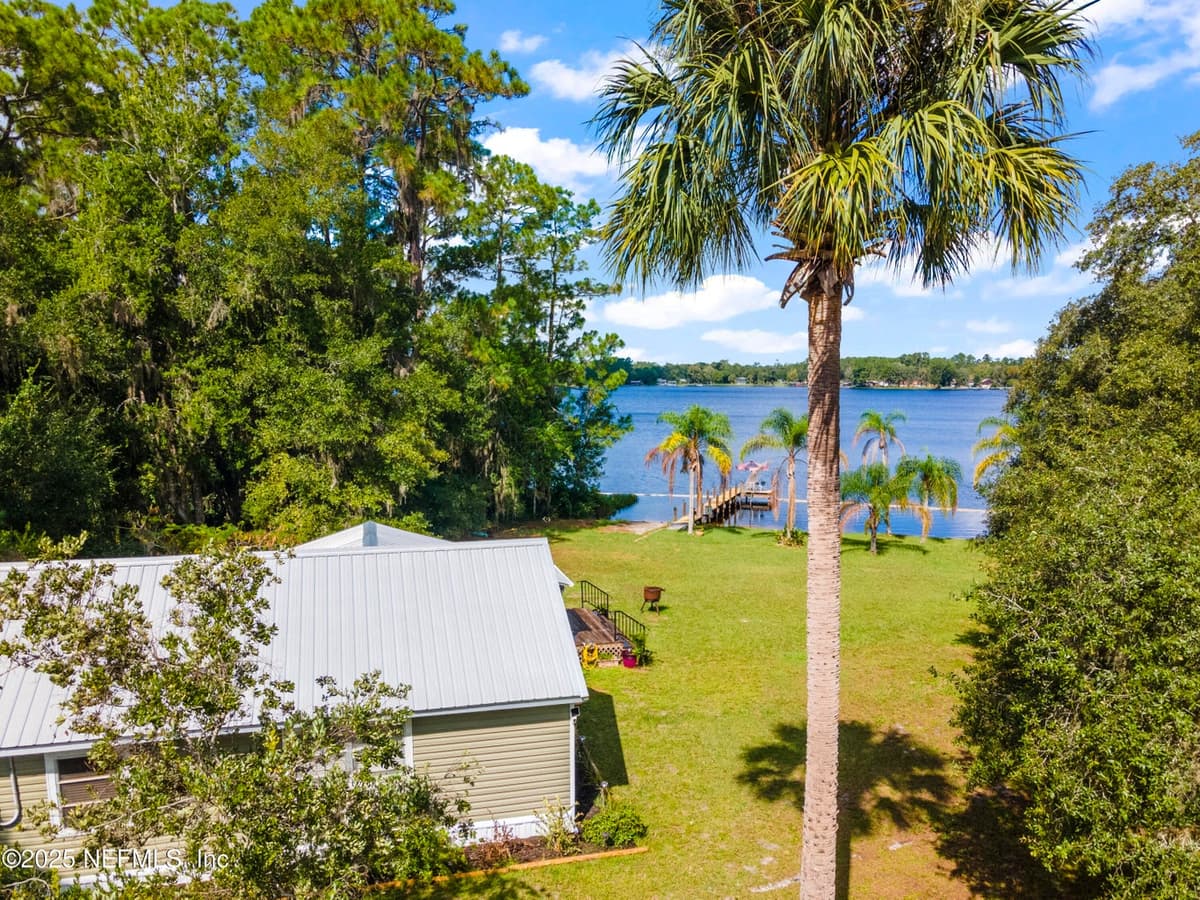 942 STATE RD 20, Interlachen, FL 32148, Interlachen, FL - photo 2