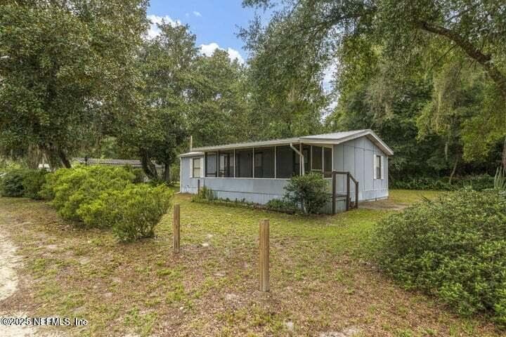 104 CODY Drive, Satsuma, FL 32189