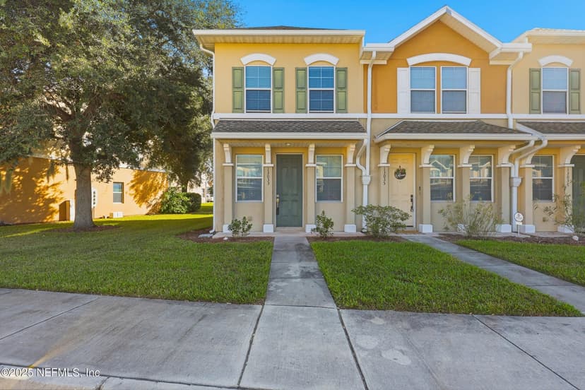 13033 SUNSET LAKE Drive, Jacksonville, FL 32258