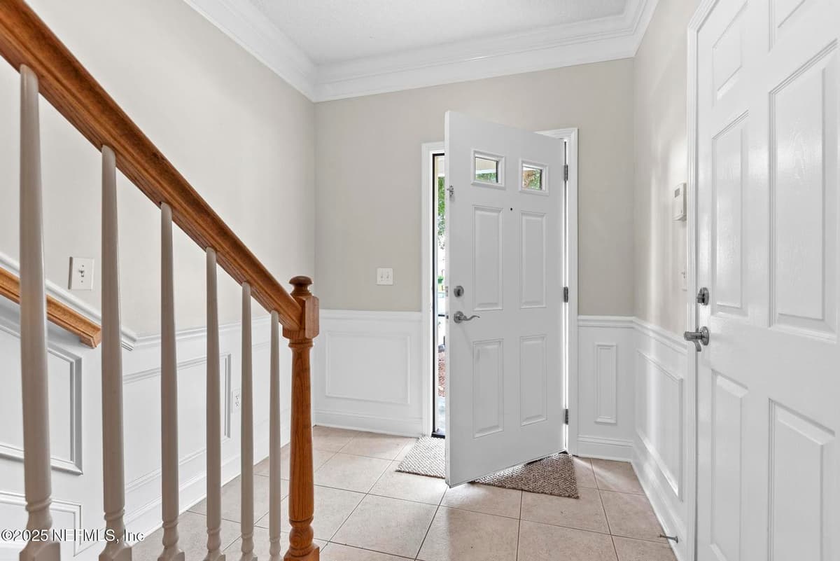 4510 CONGRESSIONAL Drive, Jacksonville, FL 32246, Jacksonville, FL - photo 2