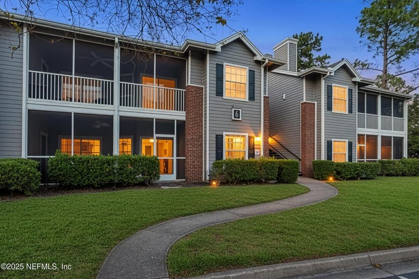 10000 GATE Parkway 613, Jacksonville, FL 32246