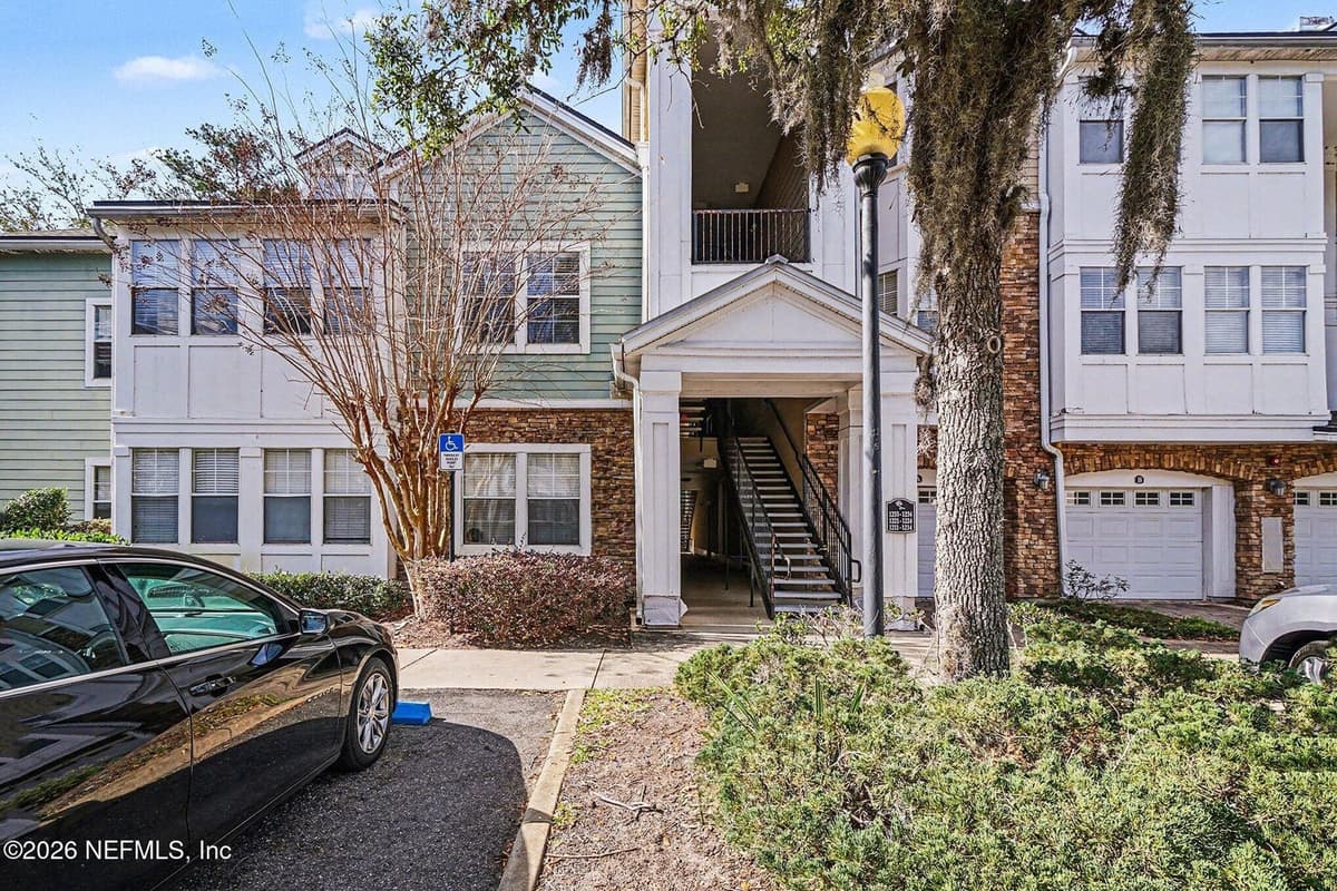 8550 TOUCHTON Road 1221, Jacksonville, FL 32216, Jacksonville, FL - photo 2