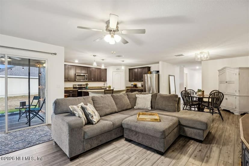 77330 LUMBER CREEK Boulevard, Yulee, FL 32097