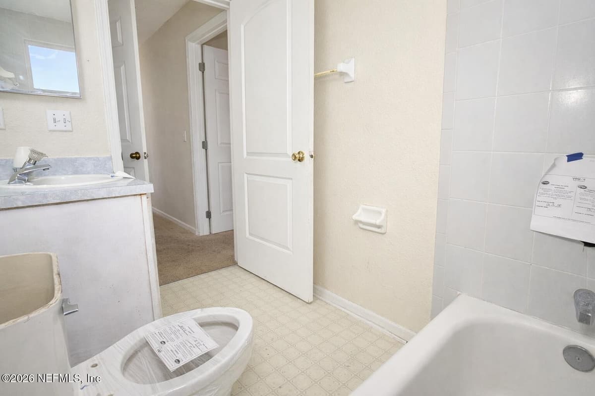 735 CHESTNUT OAK Drive, Jacksonville, FL 32218, Jacksonville, FL - photo 2