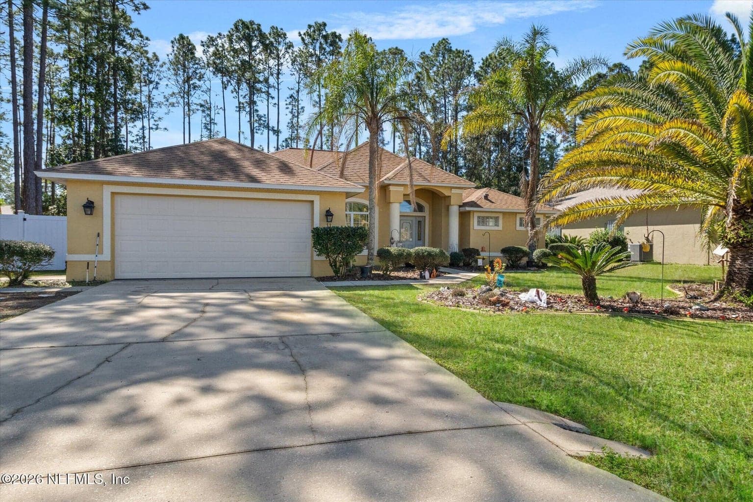 33 RED CLOVER Lane, Palm Coast, FL 32164, Palm Coast, FL - photo 1