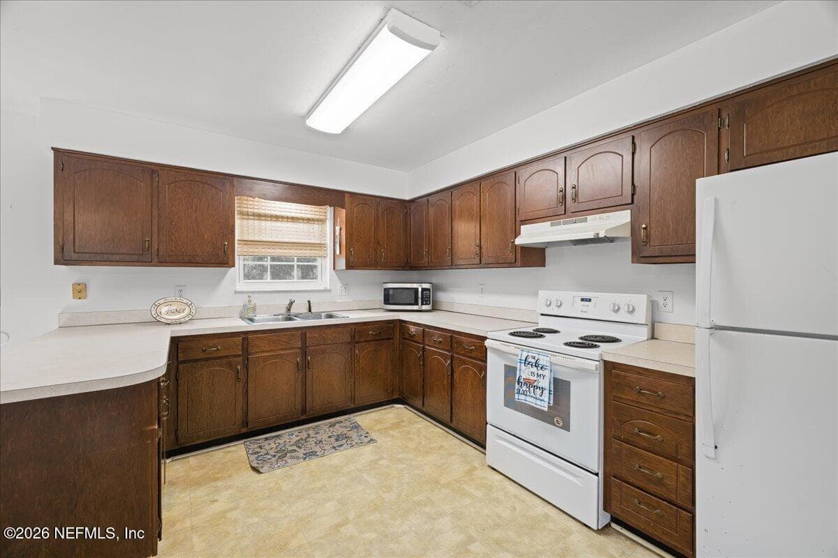986 STATE ROAD 20, Interlachen, FL 32148, Interlachen, FL - photo 3
