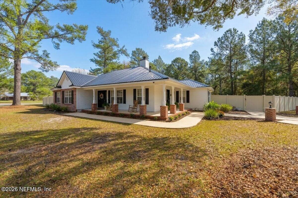 129 GRASSY Lane, Palatka, FL 32177, Palatka, FL - photo 1