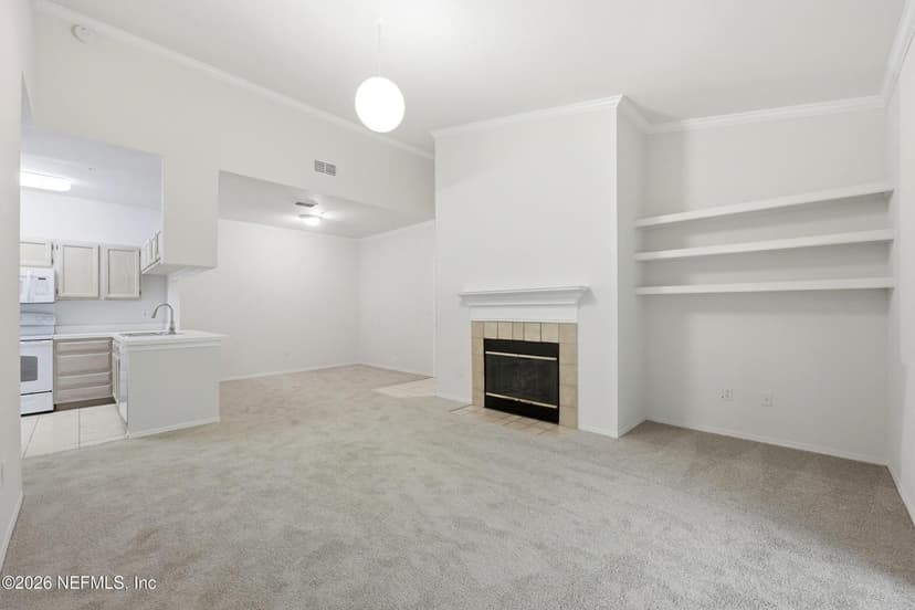 170 VERACRUZ Drive 334, Ponte Vedra Beach, FL 32082