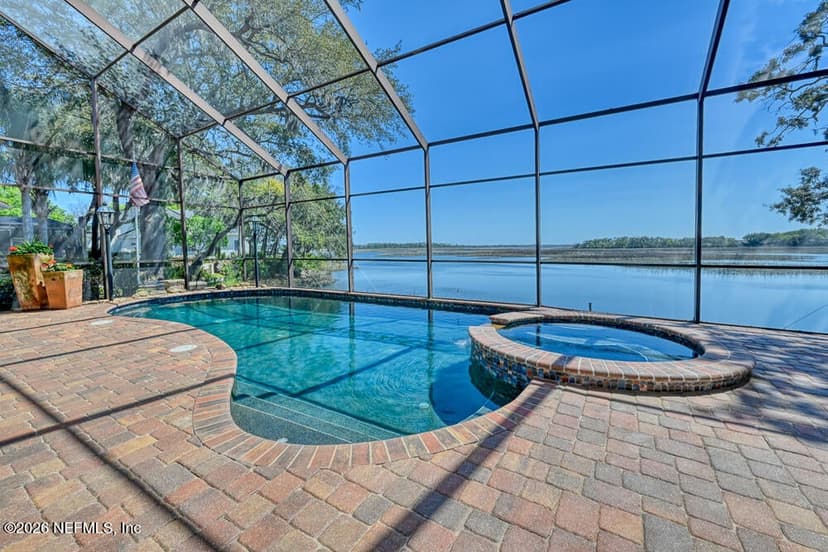 1037 SHIPWATCH Drive E, Jacksonville, FL 32225