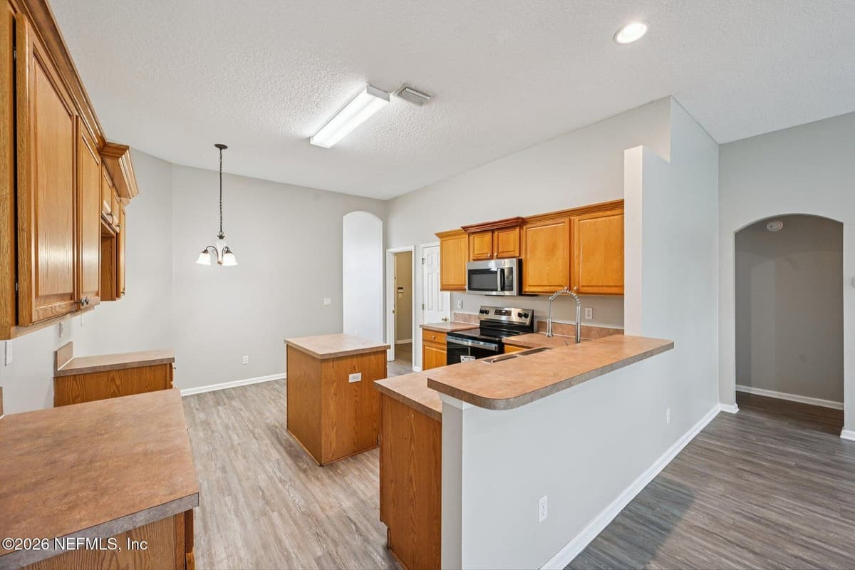 12511 WAGES Way E, Jacksonville, FL 32218, Jacksonville, FL - photo 3