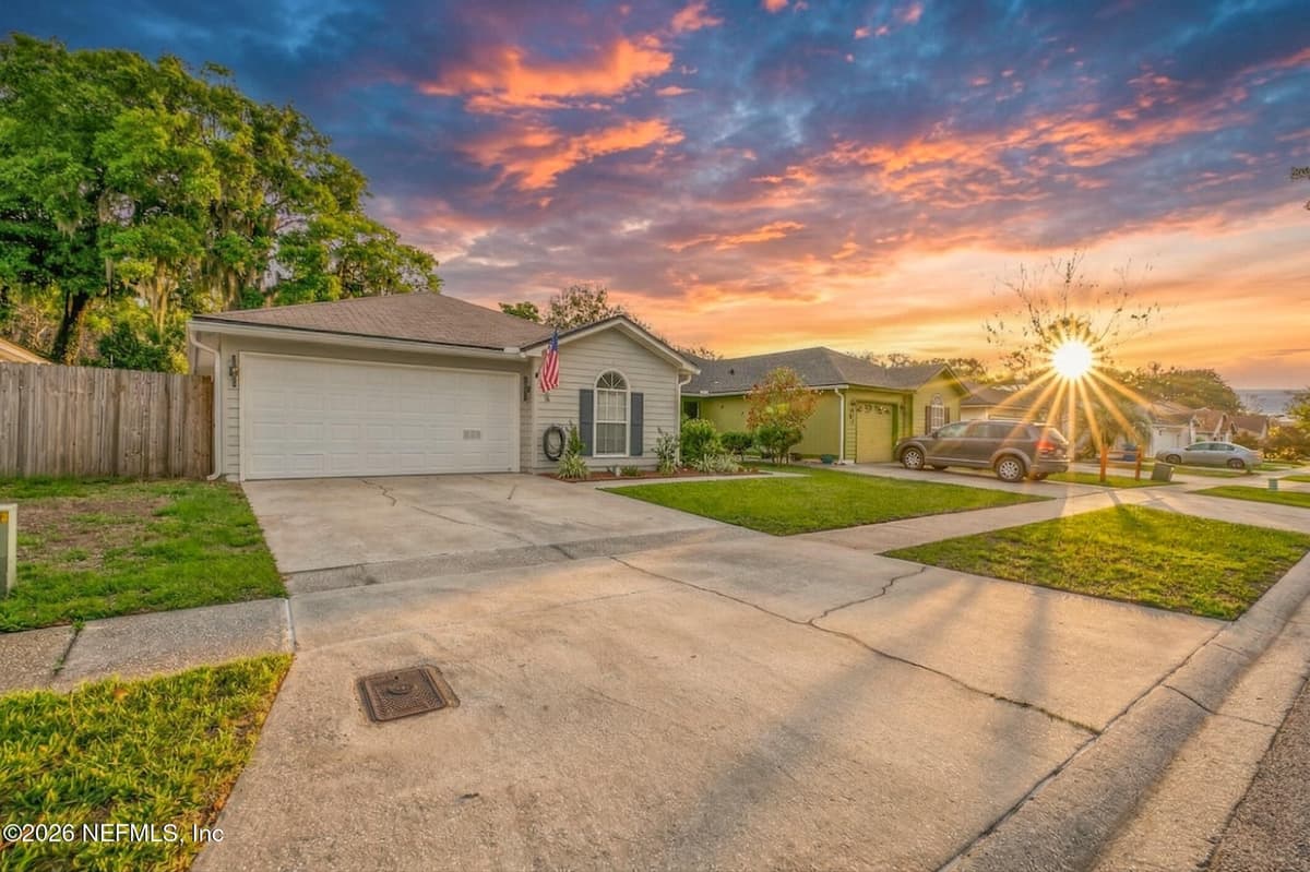 925 MAJESTIC CYPRESS Drive N, Jacksonville, FL 32233, Jacksonville, FL - photo 2