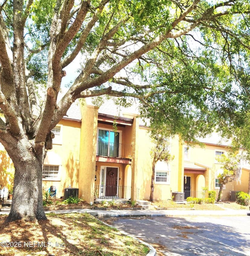 375 GREENCASTLE Road 72, Jacksonville, FL 32225