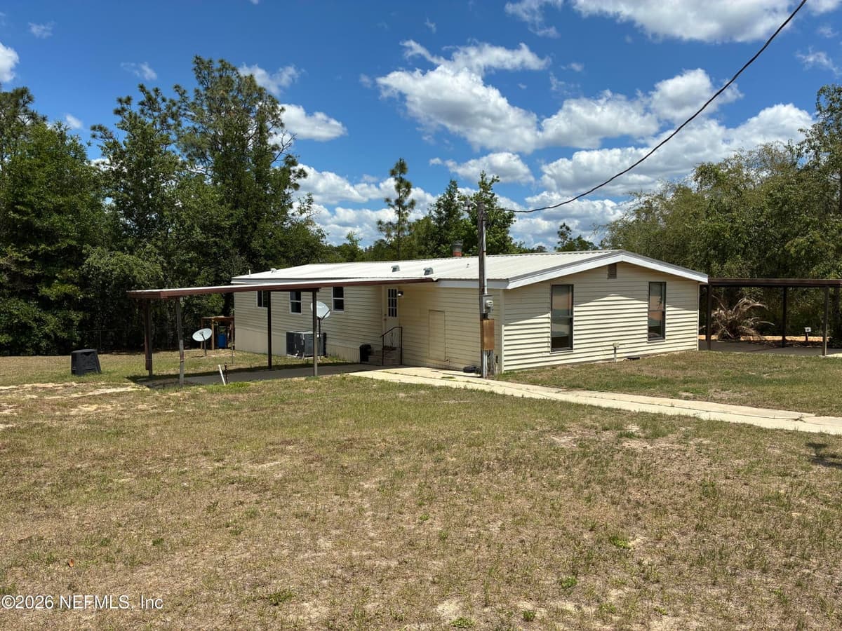 636 UNION Avenue, Interlachen, FL 32148, Interlachen, FL - photo 3