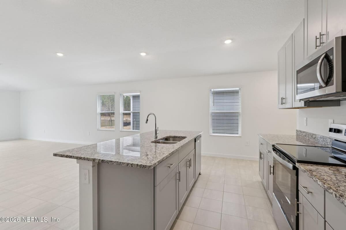 7226 EMILY MEADOW Way, Jacksonville, FL 32219, Jacksonville, FL - photo 2