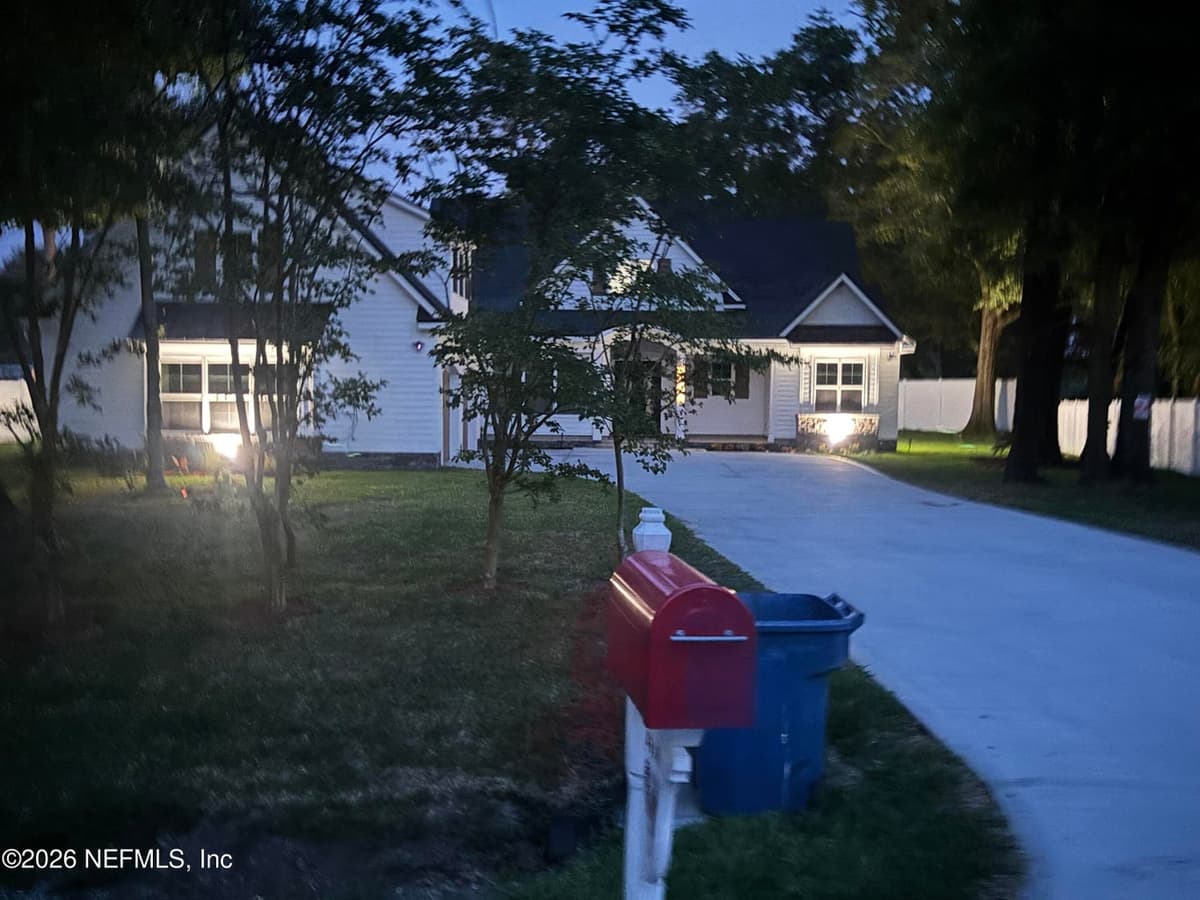 2418 LEAFDALE Circle S, Jacksonville, FL 32218, Jacksonville, FL - photo 3