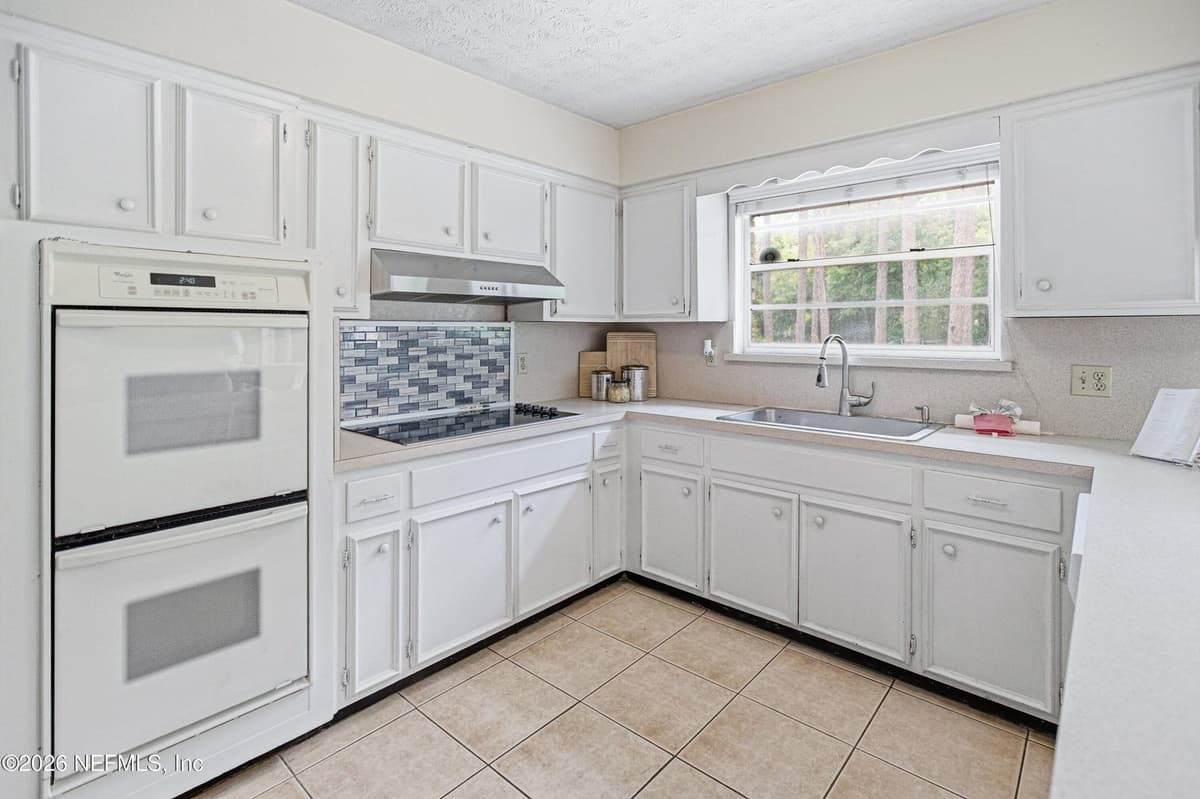 17028 EAGLE BEND Boulevard, Jacksonville, FL 32226, Jacksonville, FL - photo 2