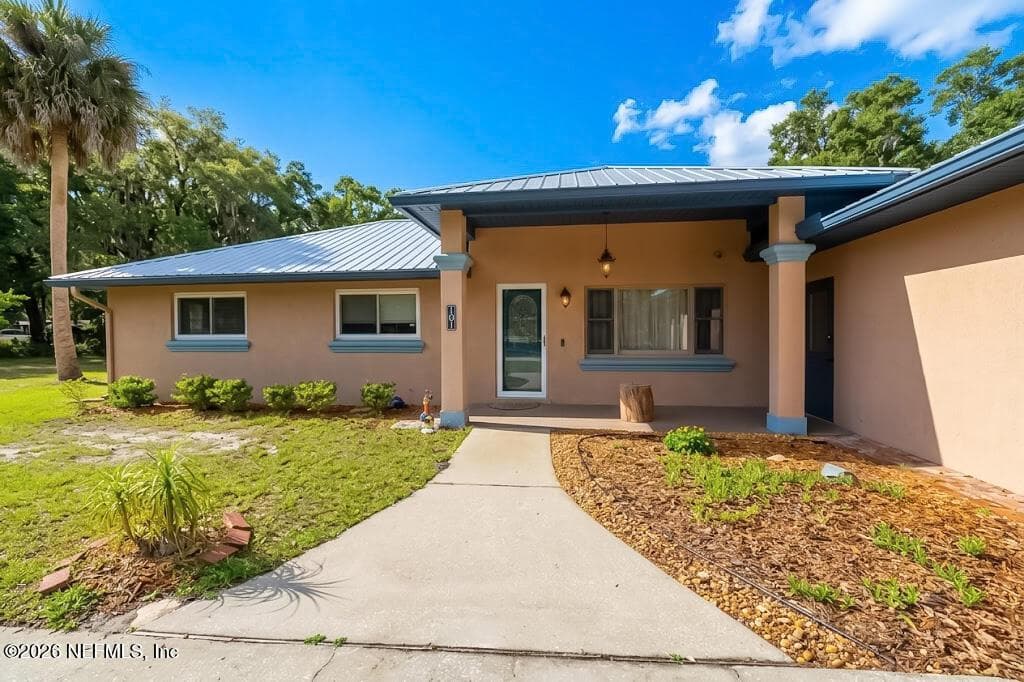 101 RIVERVIEW Drive, East Palatka, FL 32131, East Palatka, FL - photo 2