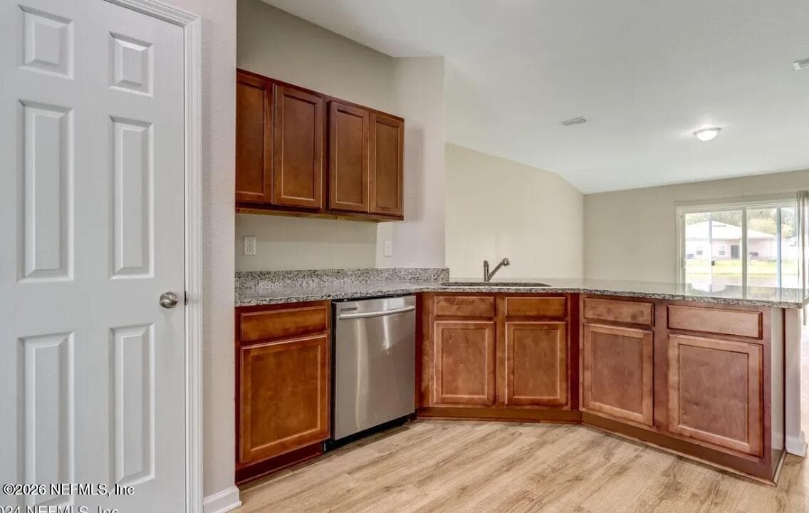 7071 PLYMOUTH GROVE Court, Jacksonville, FL 32220, Jacksonville, FL - photo 2