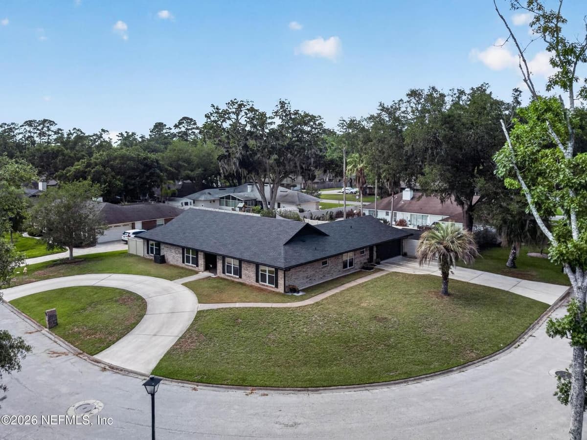 11526 BASKERVILLE Road, Jacksonville, FL 32223, Jacksonville, FL - photo 2