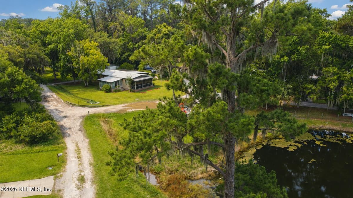 114 N GERALDO Road, East Palatka, FL 32131, East Palatka, FL - photo 2