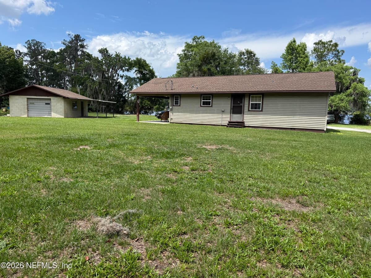 986 STATE ROAD 20, Interlachen, FL 32148, Interlachen, FL - photo 2
