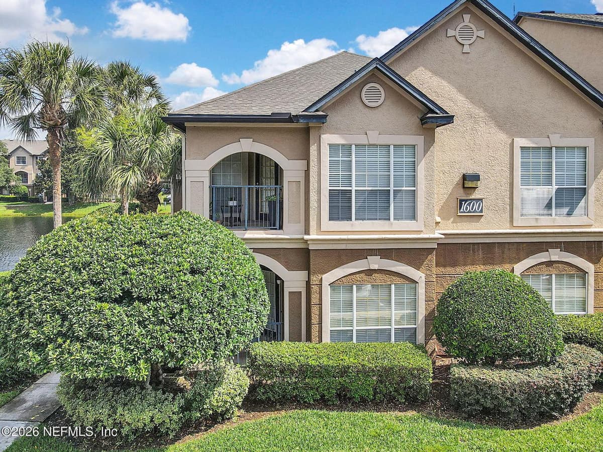 10961 BURNT MILL Road 1621, Jacksonville, FL 32256, Jacksonville, FL - photo 2