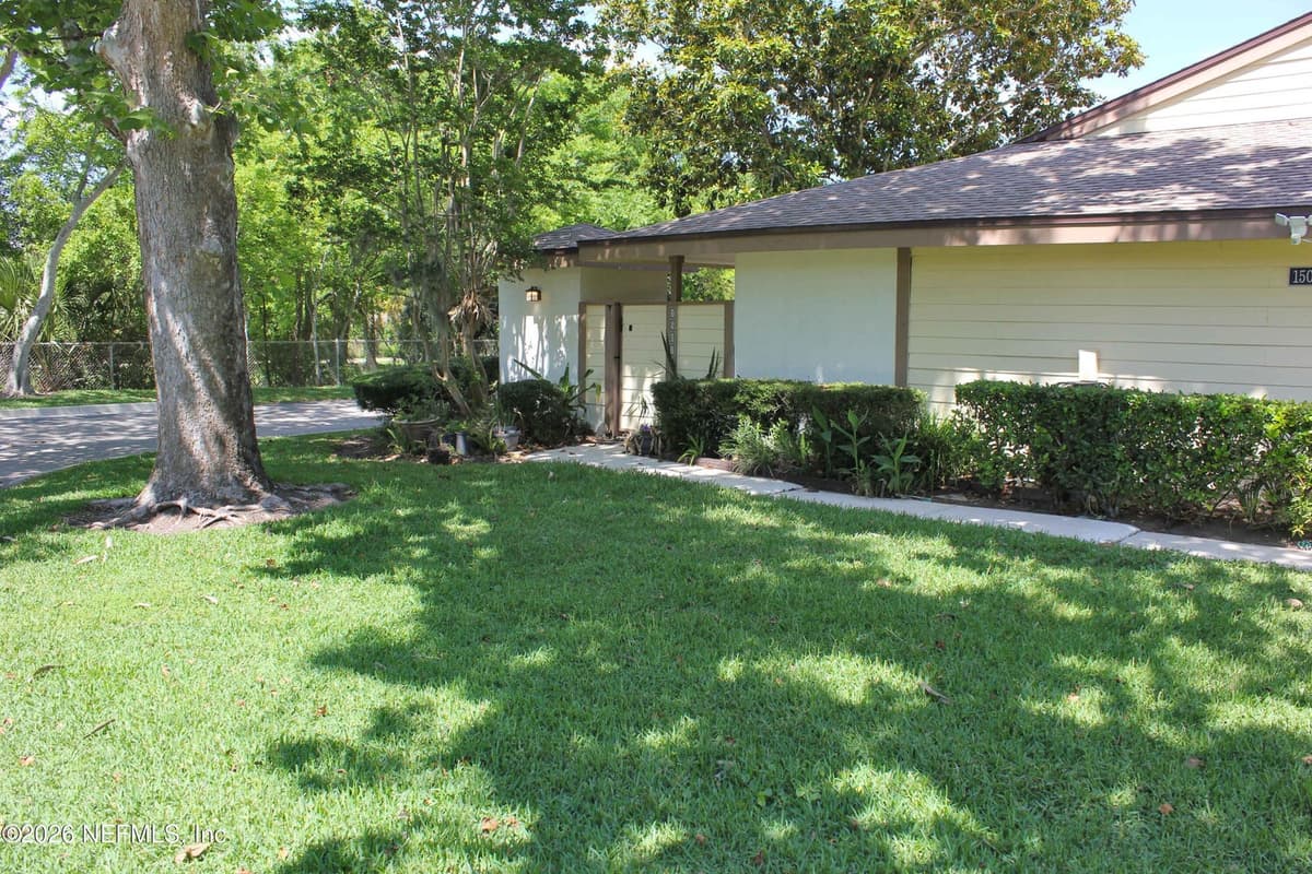 1501 CHALLENGER Court W, Jacksonville, FL 32233, Jacksonville, FL - photo 2