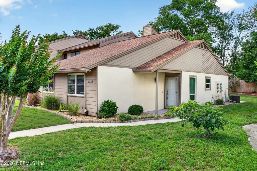 8137 VILLAGE GATE Court, Jacksonville, FL 32217