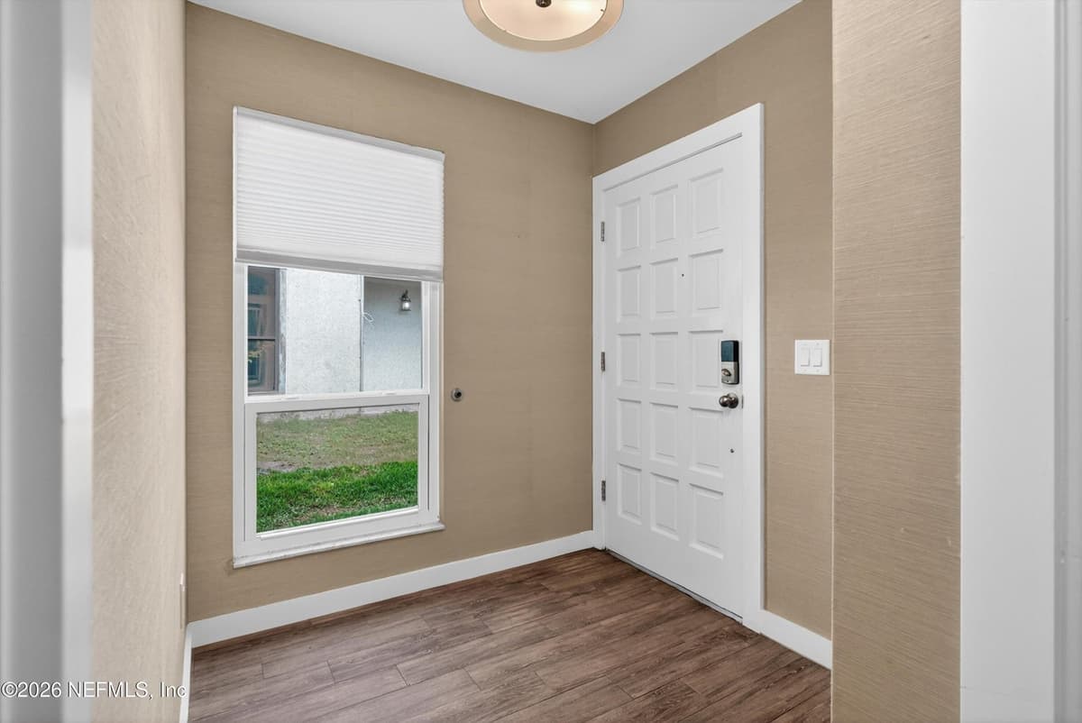 8137 VILLAGE GATE Court, Jacksonville, FL 32217, Jacksonville, FL - photo 2