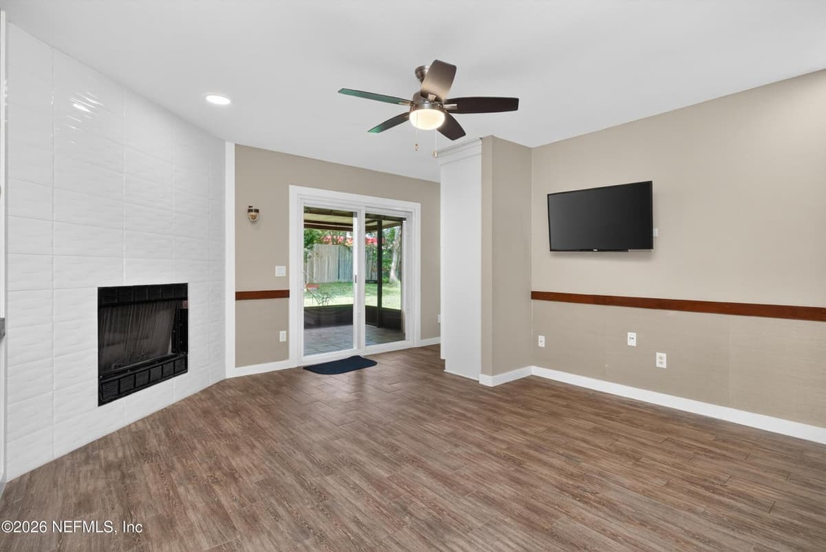 8137 VILLAGE GATE Court, Jacksonville, FL 32217, Jacksonville, FL - photo 3