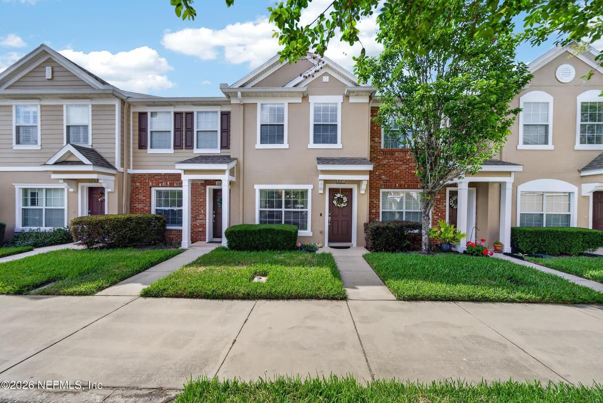 8097 SUMMERGATE Court, Jacksonville, FL 32256, Jacksonville, FL - photo 2