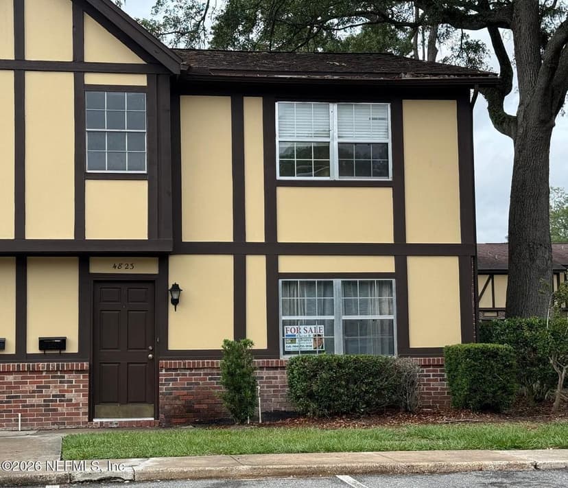 4823 WINDRUSH Lane C-3-F, Jacksonville, FL 32217