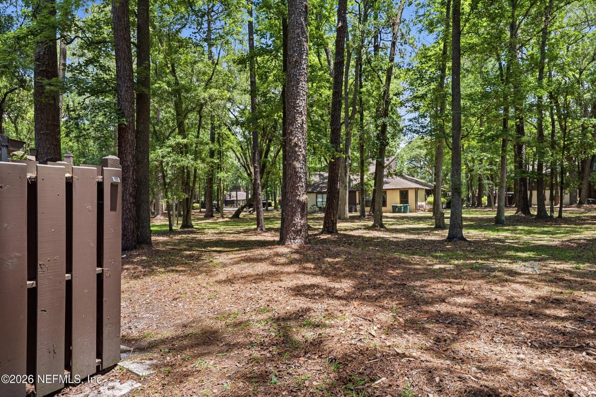 10439 BIGTREE Circle W, Jacksonville, FL 32257, Jacksonville, FL - photo 3