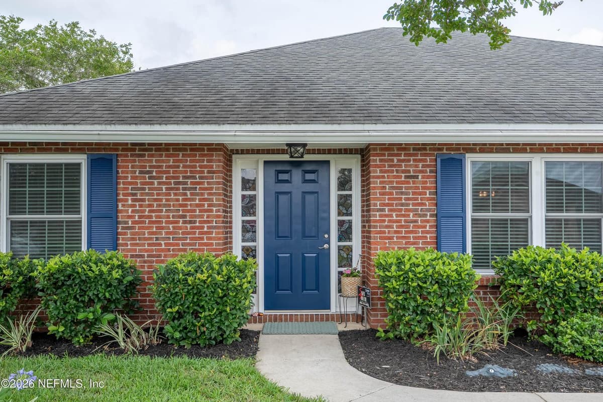 6359 LAKE PLANTATION Drive, Jacksonville, FL 32244, Jacksonville, FL - photo 2