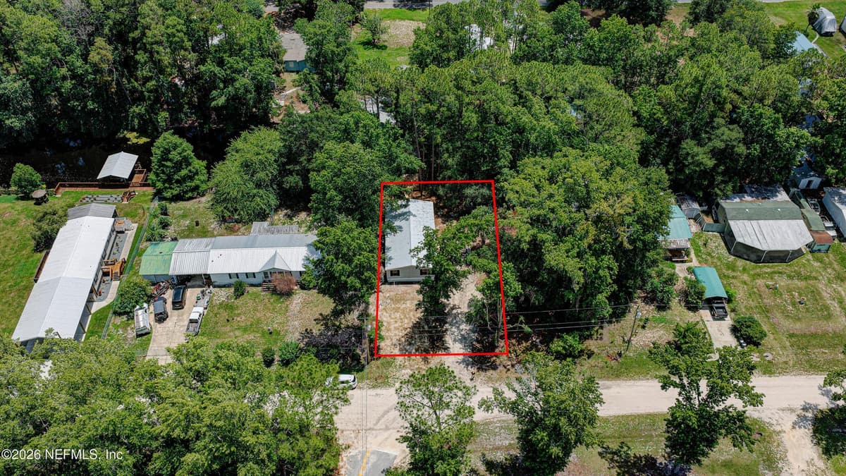 118 WATERWAY Drive, Satsuma, FL 32189, Satsuma, FL - photo 3