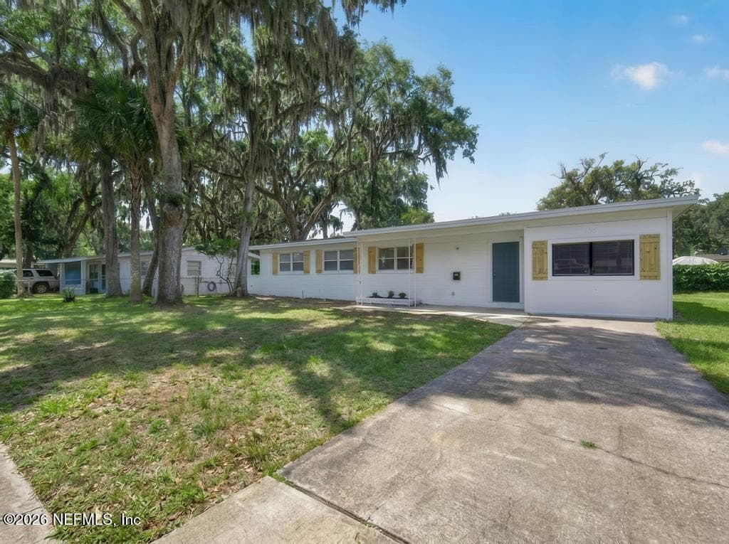 1152 SEBAGO Avenue N, Jacksonville, FL 32233, Jacksonville, FL - photo 2